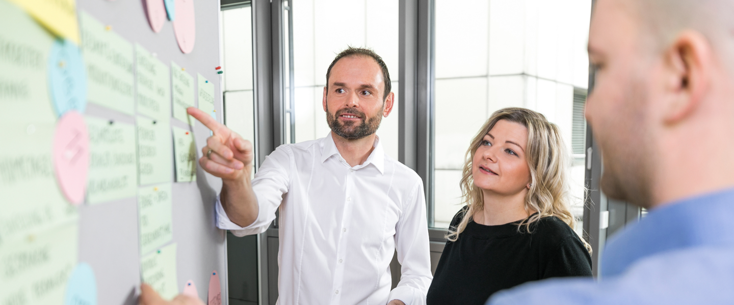 Headerbild_BerufsbegleitendesStudium_2018_1440x600 Headerbild_BerufsbegleitendesStudium_2018_1440x600