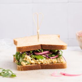 Ölz Dinkel Soft Sandwich mit veganem "Tuna"-Aufstrich