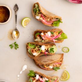 Dinkel Soft Sandwich Toast Tacos_(c)Anna Thell